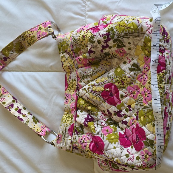 Printed Vera Bradley bag Make Me Blush Pattern Shoulder Bag - Picture 12 of 14